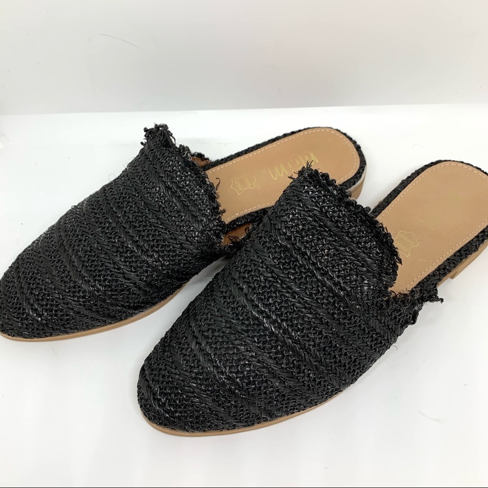 NEW Mi.iM Black Mules / Slides Size 8.5